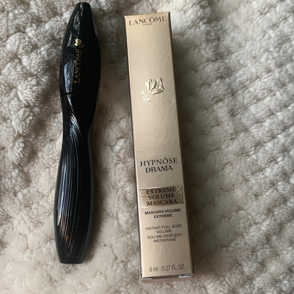 Lancôme Volumizing Mascara in Excessive Black - Brand New!